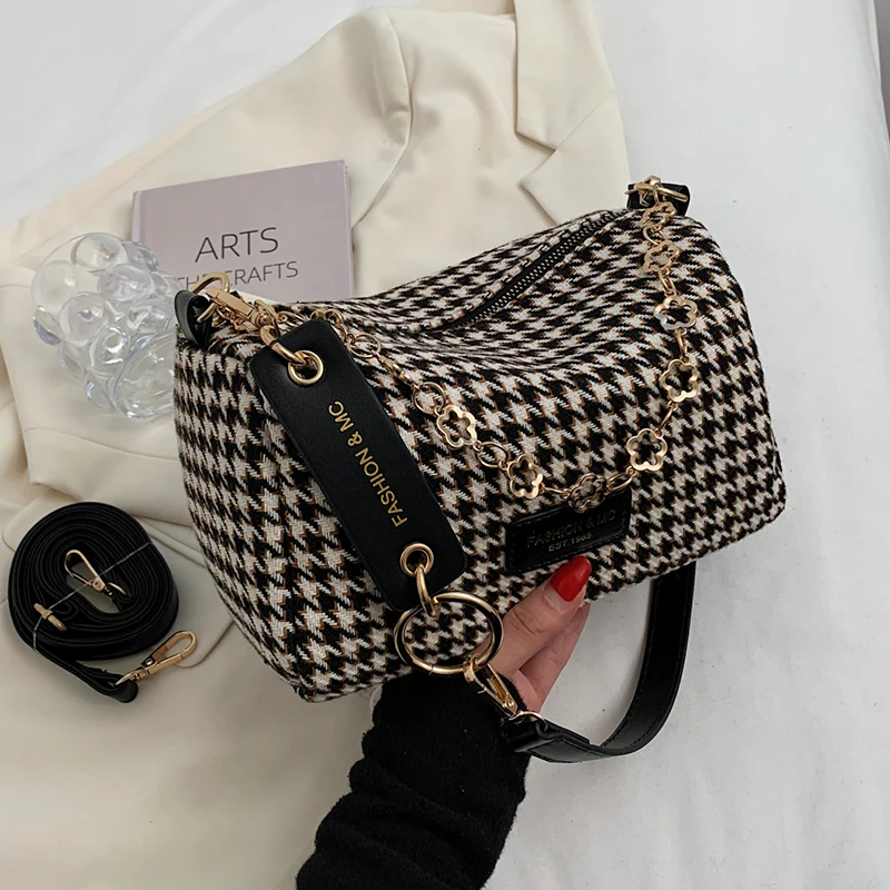 Малка чанта през рамо с веригата под формата на Хаундстута, вълнена кърпа, луксозни дизайнерски дамски чанти и портмонета 2023, зимни чанти и портмонета